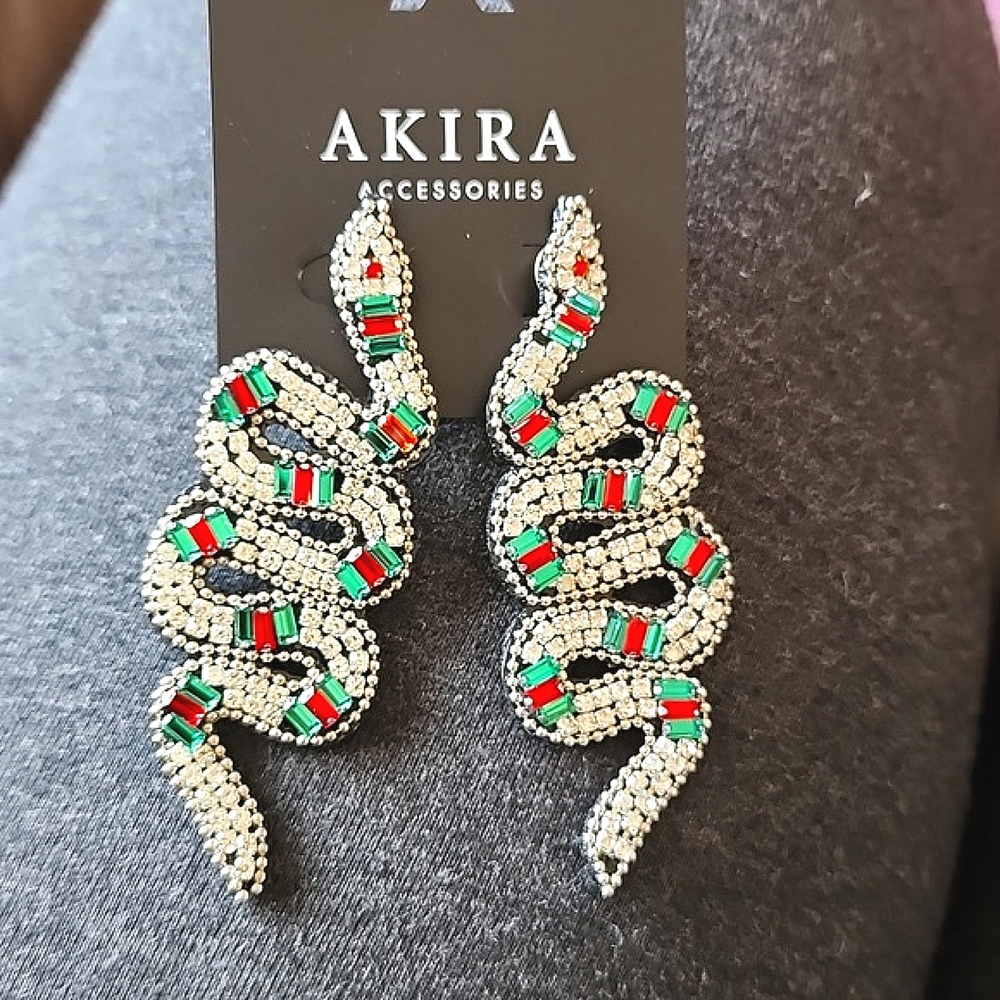 Gorgeous Rhinestone Snake Earrings!